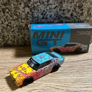 Liberty Walk GT-R 미니카 박스 포함