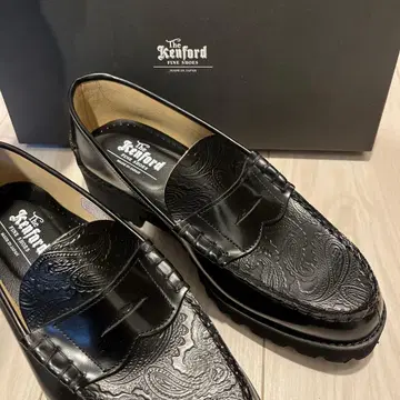 Kenford 로퍼 페이즐리