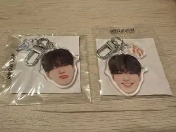 TREASURE 얼굴 아크릴 키링 재혁