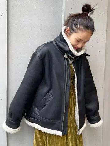 ungrid 페이크 무스탕 보아 블루종