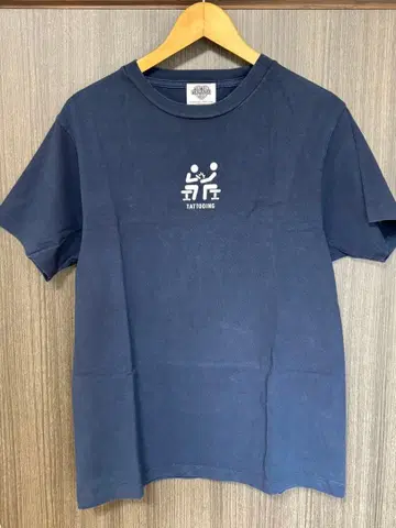 YAMADA TATTOO STUDIO 네이비 T셔츠