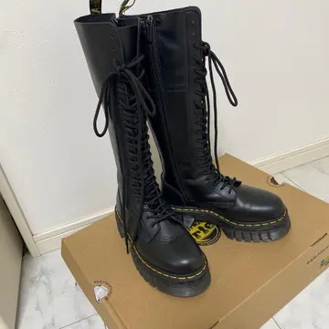 닥터마틴 롱 부츠