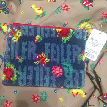 새상품 페이러 하이디 파우치 파스더배턴