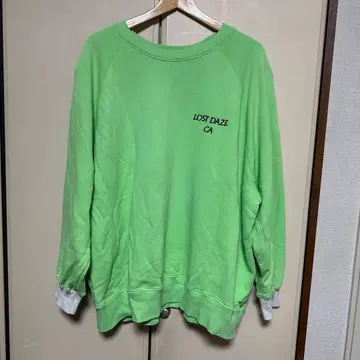 LOST DAZE 라이트 그린 트레이닝복