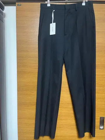 fendart moderate pants 블랙