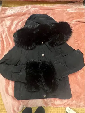 미셸 마카롱 다운 자켓 숏 기장 블랙