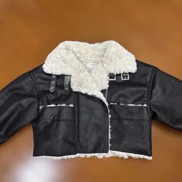 EVRIS 숏 페이크 무스탕 블루종