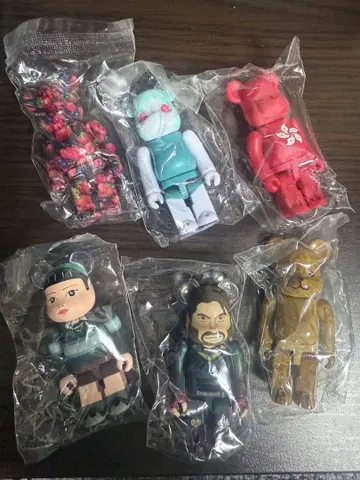 베어브릭 묶음 판매