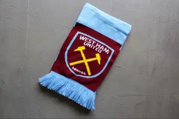 웨스트햄 축구 머플러 미사용 새상품 유럽제