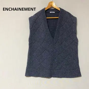 ENCHAINEMENT 앙셰느망 블록 니트 베스트