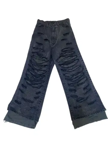 GRANCY 그랜시 맨투맨 도킹 디자인 데미지 배기 데님 팬츠