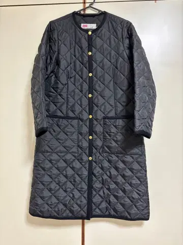 트래디셔널 웨더웨어 아클리 롱 코트 36 블랙