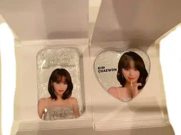 KIM CHAEWON 캔뱃지 세트