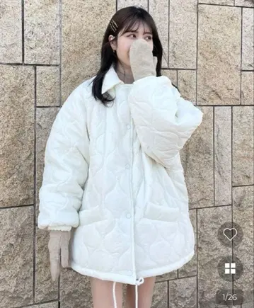 nugu 화이트 퀼팅 자켓 프리 사이즈 걸리시