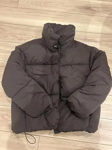 자라 브라운 다운