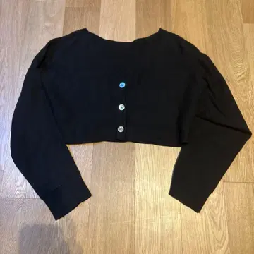 이우엔마트프 크롭 가디건