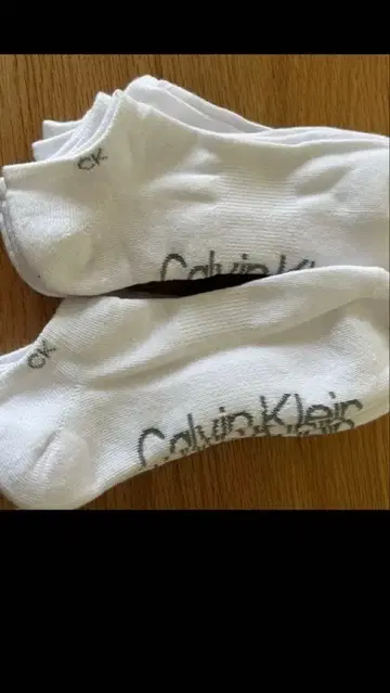 캘빈 클라인 화이트 숏 삭스