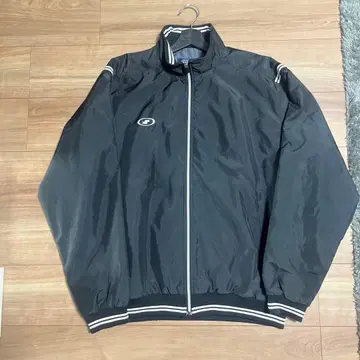 블랙 나일론 트랙 자켓