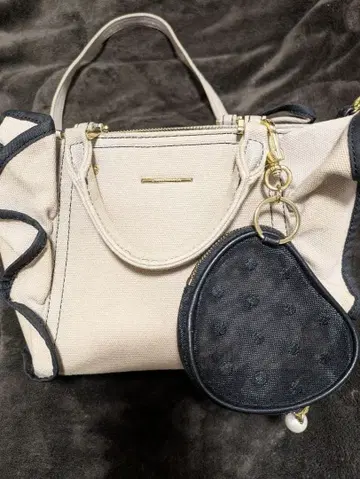 SAMANTHAVEGA 프릴 디자인 숄더백