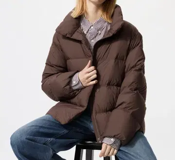 UNIQLO 파우더 소프트 다운 자켓 브라운 S 사이즈