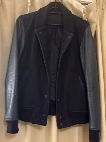 STUDIOUS 바시티 자켓 사이즈 0