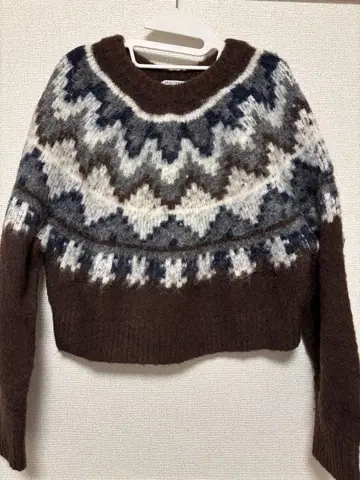 뷰티 앤 유스 알파카 블렌드 노르딕 니트