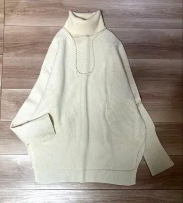 1회 착용 새상품급 띠어리 럭스 EMARY 캐시미어 혼방 아이보리 38