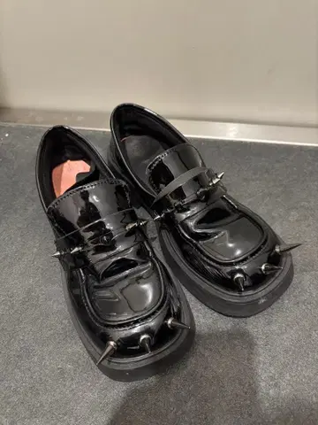 studded loafers black