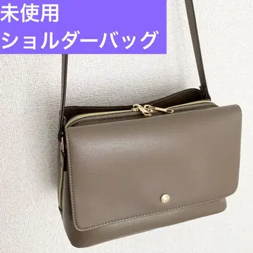 스퀘어 플랩 숄더백 포켓 칸막이 많음 경량