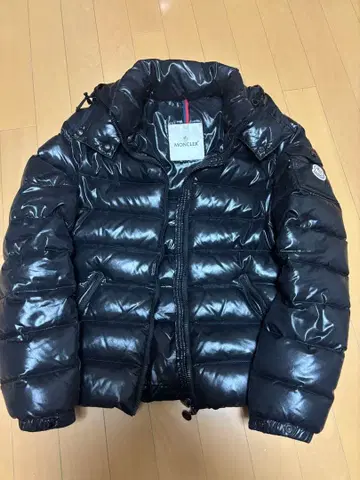 MONCLER 블랙 다운 자켓