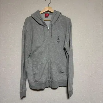 키나시 노리타케전 굿즈 후드티 PEACH OUT 후드티