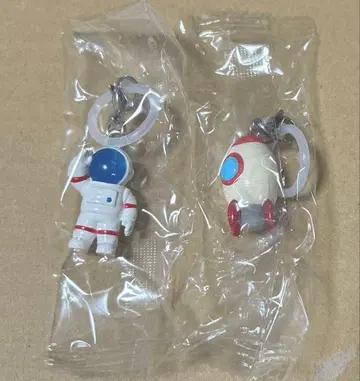 우주의 동료 메지루시 액세서리 우주비행사 로켓