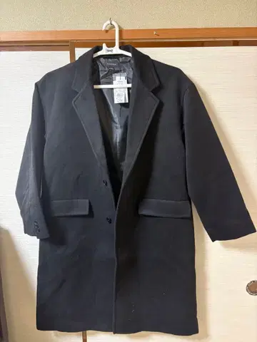 블랙 체스터 코트