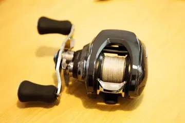 Daiwa 베이트릴 블랙