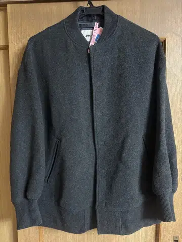 zucca 바시티 자켓