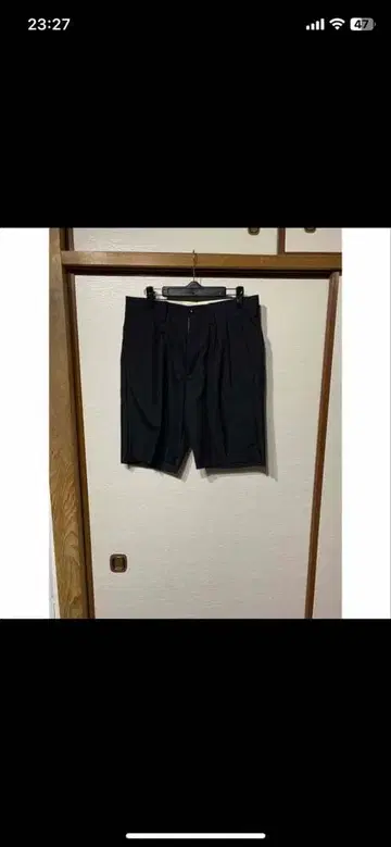 Name. 숏 기장 팬츠