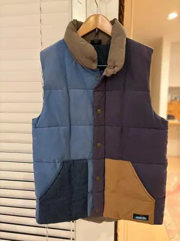 KAVU 멀티 컬러 다운 베스트 go slow caravan M 사이즈