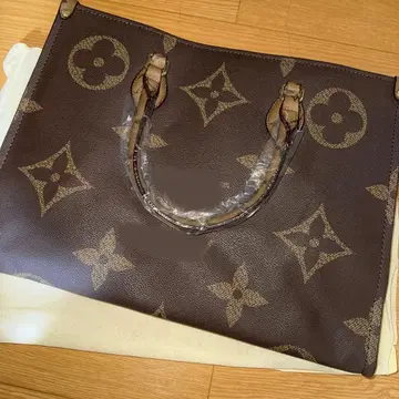 토트백 숄더백 즉시 구매 댓글 주세요