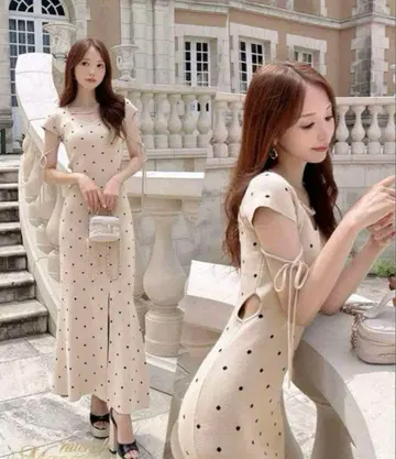 미셸 마카롱 도트 사이드 오픈 니트 원피스 F 사이즈