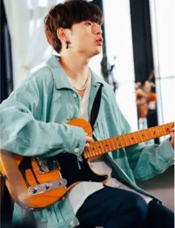 이시하라 신야 착용 Jieda 22ss 썸머 코듀로이 자켓