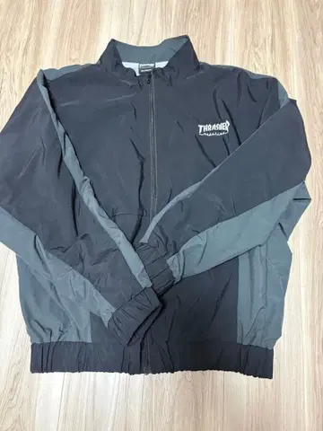 THRASHER 나일론 자켓 블랙/그레이