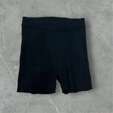 SeaRoomlynn 블랙 리브 숏팬츠