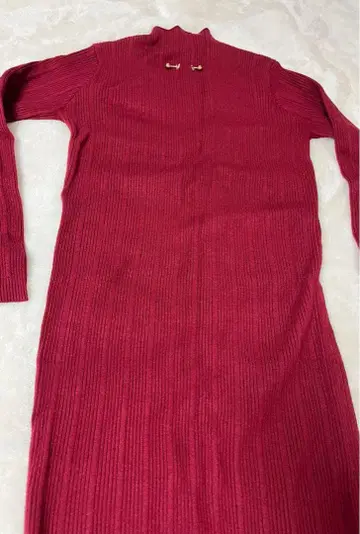 보르도(빨간색) 니트 원피스