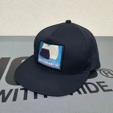 DESCENDANT MAHIMAHI TRUCKER CAP