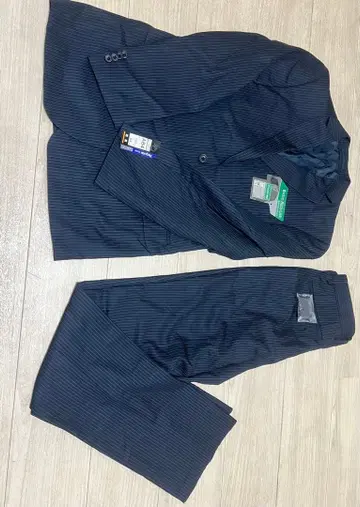 네이비 스트라이프 비즈니스 정장 AB4