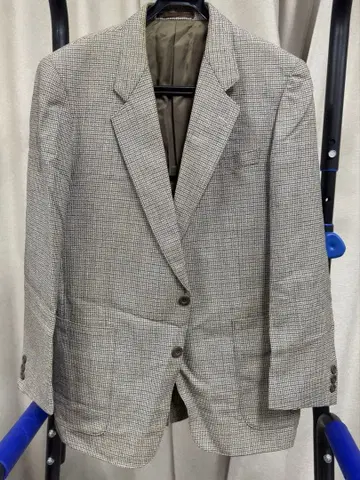 이세탄 체크 무늬 테일러드 자켓 98 AB6