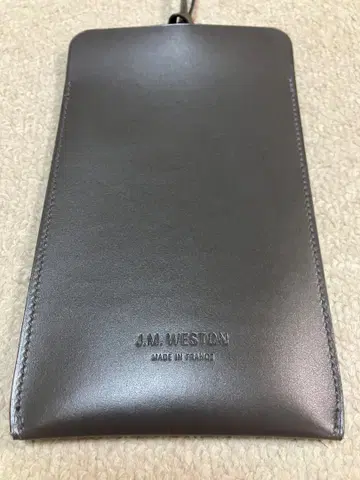 세계적인 명품 J.M.WESTON 스마트폰 숄더