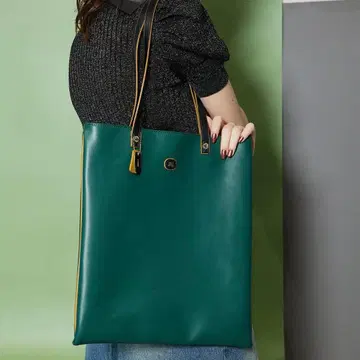 미개봉 새상품 jouetie 컬러 엣지 토트백 코바 그린