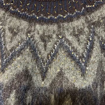 디노스더마 노르딕 무늬 울 혼방 스웨터