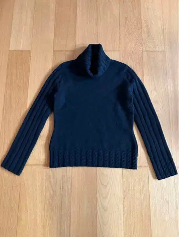 올드 잉글랜드 니트 스웨터 36 사이즈